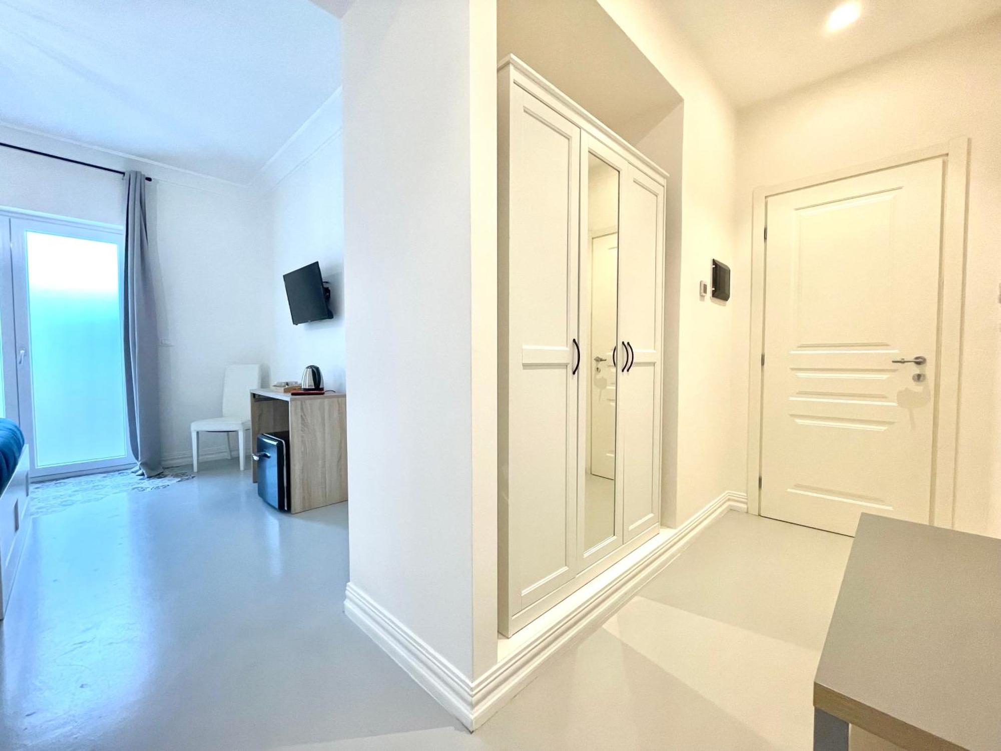 Le Porte Di Lecce Suites מראה חיצוני תמונה
